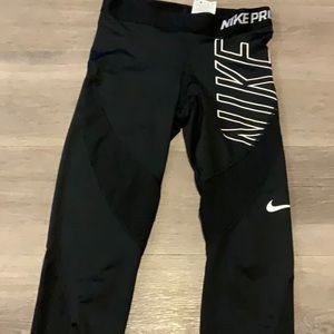 Nike pro leggings